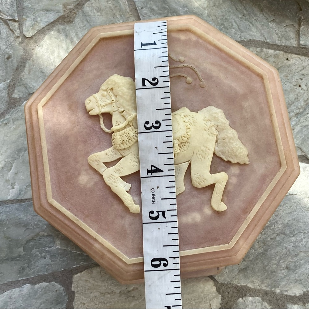 VTG 1970’s Design Gifts International Pink Soapstone Trinket Box Carousel Horse - Picture 8 of 8